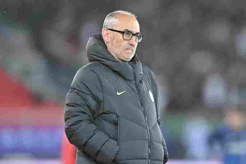 記者:浙江隊下賽季會有內(nèi)外援新人加入,經(jīng)過重建后征戰(zhàn)中超