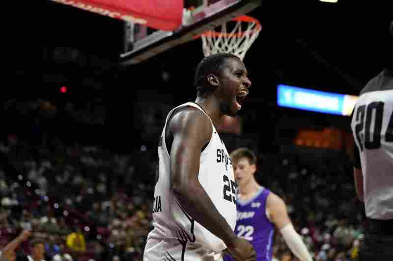 福克斯：加西亞18分鐘就正負值+25 他整場比賽的防守都極具壓迫性