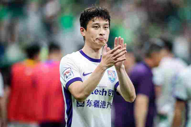 記者：巴頓和阿代米進(jìn)入陣容但無法出場，球隊(duì)此舉是希望善始善終