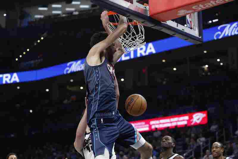 球隊托底能力太強！霍姆格倫8中2得5分9板4助3帽 三分3中0