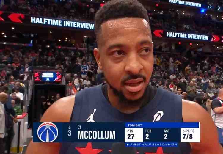 殺瘋了！麥科勒姆半場13中10狂砍27分 三分8中7