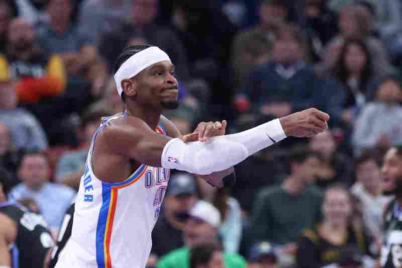 解說：雷霆的防守太恐怖了！能把你頭號得分手防得絕望！