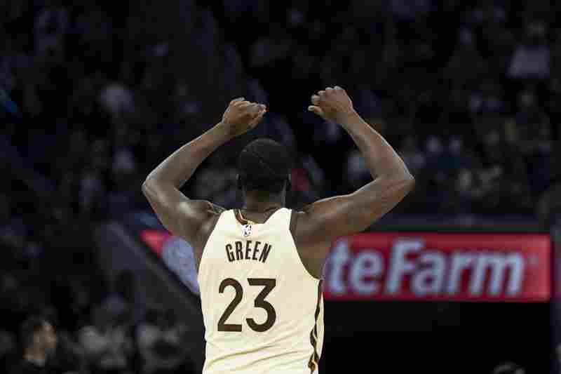 庫里不在不會打球!追夢上半場4中0得到0分4板2助 三分3中0