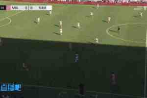 邁阿密8分鐘領(lǐng)先!梅西1v3分球,阿連德傳中造奧坎波烏龍